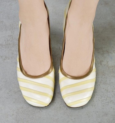 FANGA YELLOW CHiE MIHARA shoes