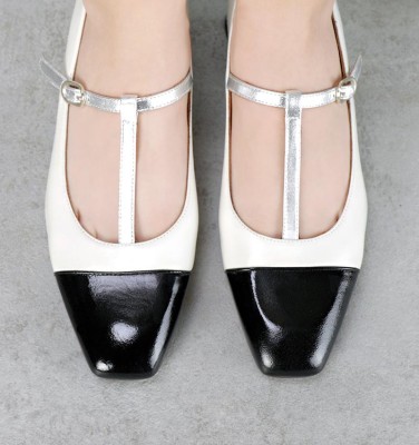 HEBI WHITE CHiE MIHARA shoes