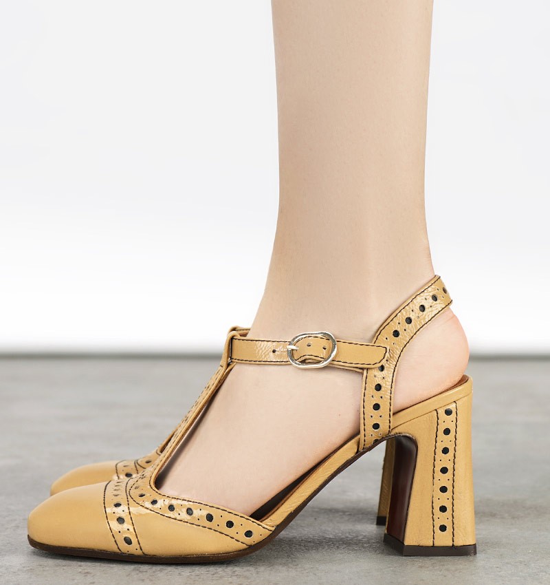 MIRA NUDE CHiE MIHARA chaussures