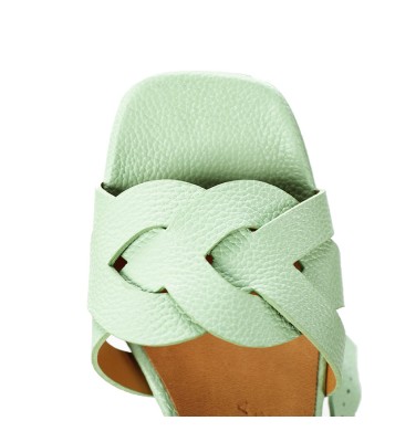 GAURA MINT CHiE MIHARA sandals