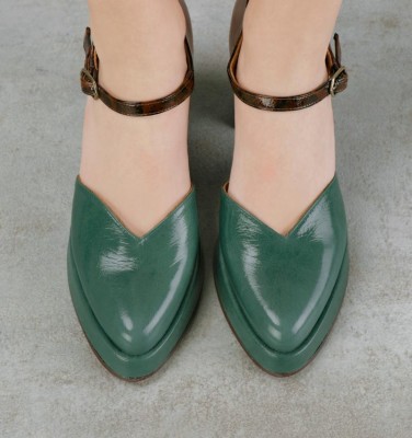 FASI GREEN CHiE MIHARA zapatos