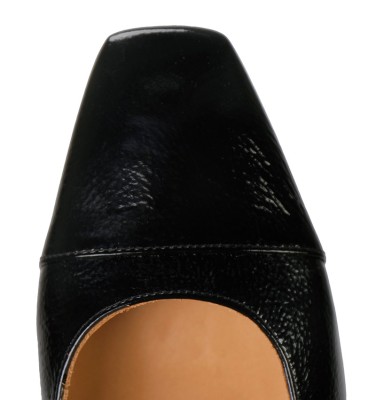 HANDY BLACK CHiE MIHARA shoes