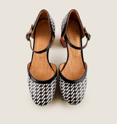 MAISI BLACK & WHITE CHiE MIHARA shoes