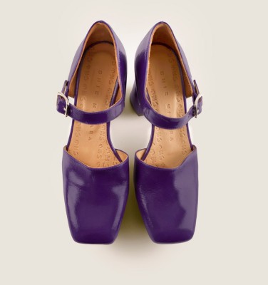 OSA PURPLE CHiE MIHARA shoes