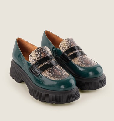 QAZULA GREEN CHiE MIHARA chaussures