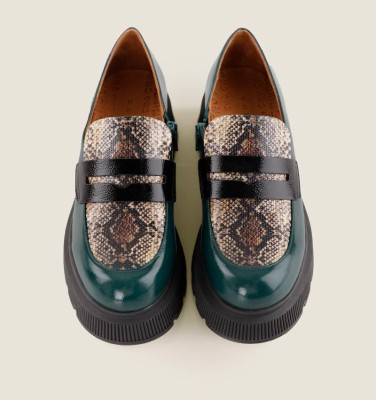 QAZULA GREEN CHiE MIHARA chaussures