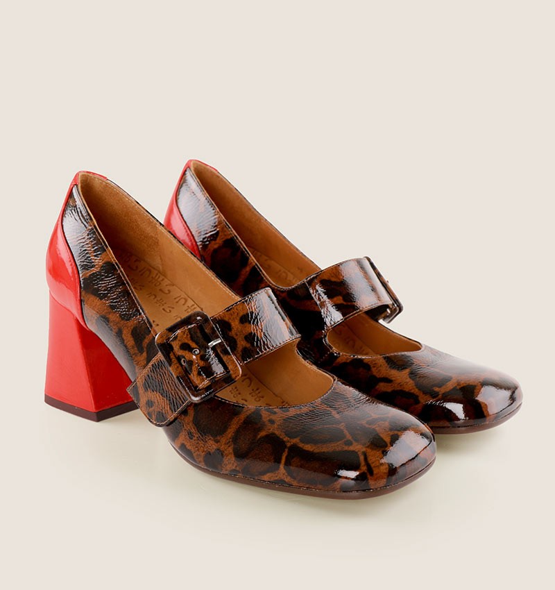 SYSA BROWN CHiE MIHARA shoes