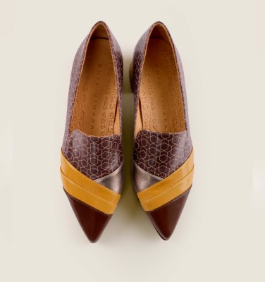 JAMMU BROWN CHiE MIHARA shoes