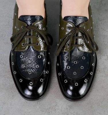 QUEDIA BLACK AND GREEN CHiE MIHARA shoes