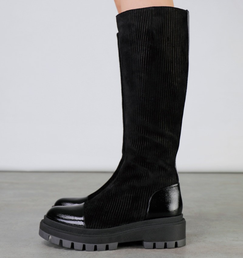 WYMI BLACK CHiE MIHARA boots