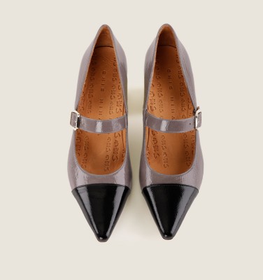 AUZA GREY CHiE MIHARA shoes