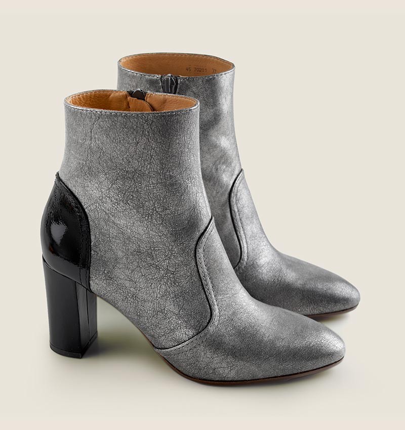 EIZA GREY CHiE MIHARA bottes