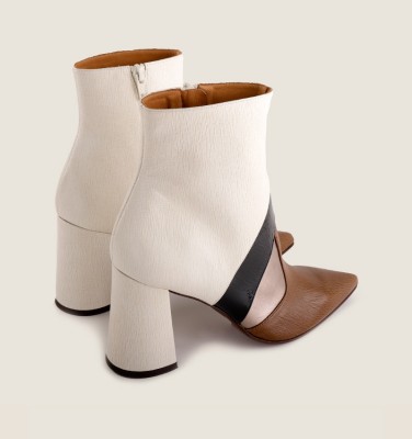 LUEK WHITE CHiE MIHARA boots