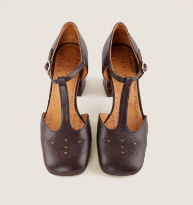 SYKA BROWN CHiE MIHARA shoes