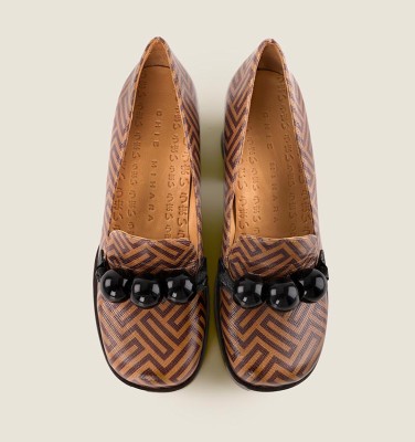 TAMARU BROWN CHiE MIHARA chaussures