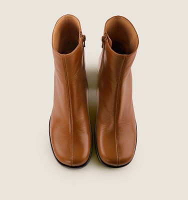 TAKUN BROWN CHiE MIHARA bottes