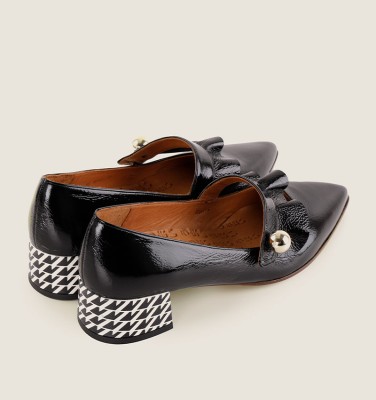 JAKARTA BLACK & WHITE CHiE MIHARA chaussures