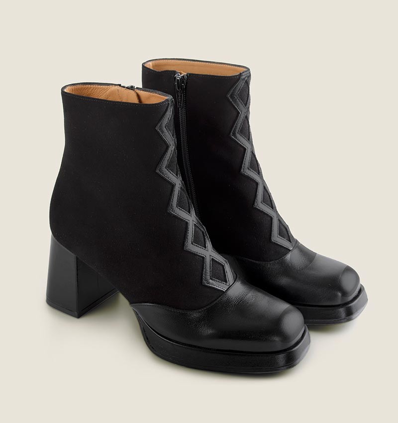 KALEO BLACK CHiE MIHARA boots