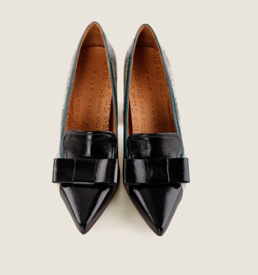 LUNARES BLACK CHiE MIHARA shoes