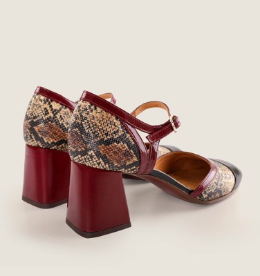 GUERA BROWN CHiE MIHARA shoes