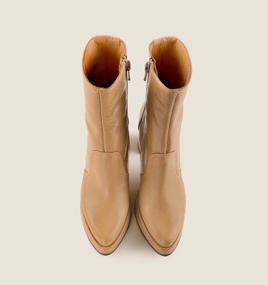 FENTU NUDE CHiE MIHARA botas