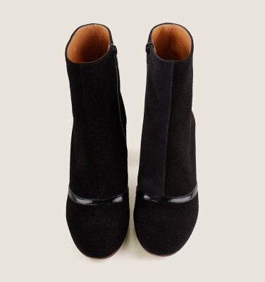 GUAM BLACK CHiE MIHARA boots