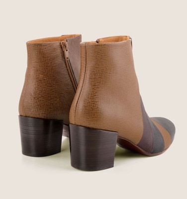 NUSCA BROWN CHiE MIHARA botas