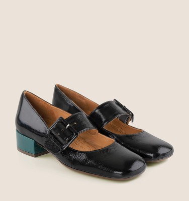 UNARI BLACK GREEN CHiE MIHARA shoes