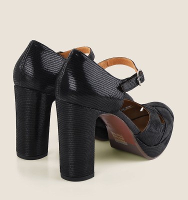 YEMIN BLACK CHiE MIHARA shoes