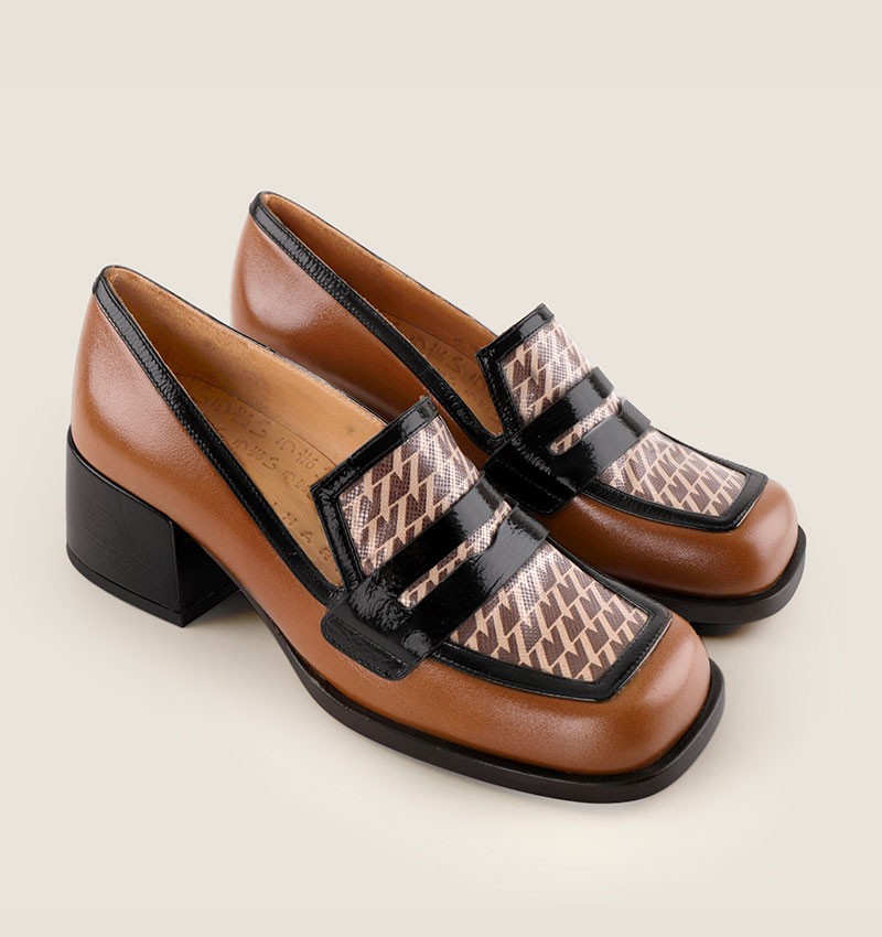 BROCHI BROWN CHiE MIHARA shoes