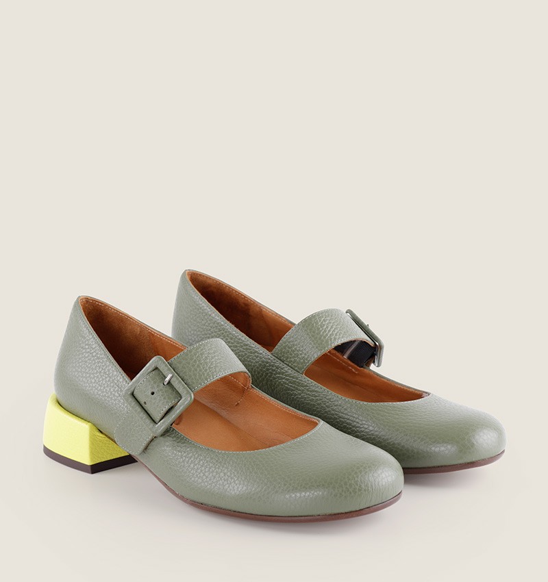 UKEIO GREEN CHiE MIHARA shoes