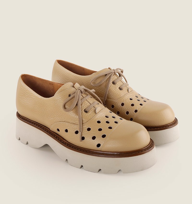 XUVASCO BROWN CHiE MIHARA shoes