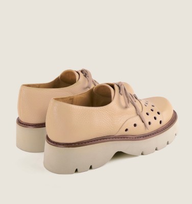 XUVASCO BROWN CHiE MIHARA shoes