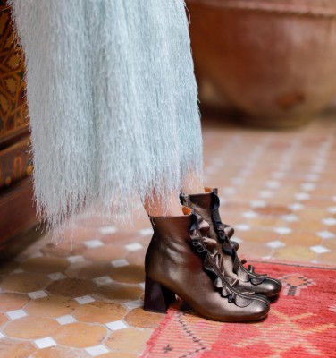 SYAN BROWN CHiE MIHARA boots