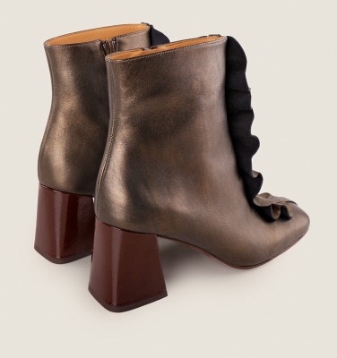 SYAN BROWN CHiE MIHARA boots