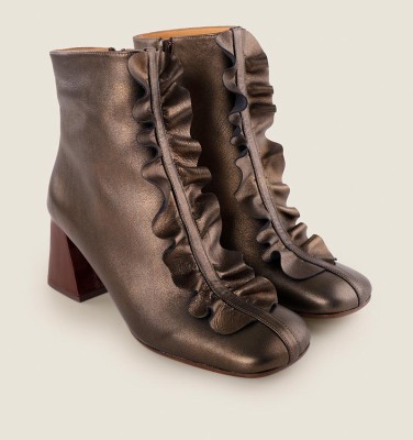 SYAN BROWN CHiE MIHARA boots