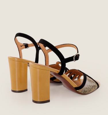 BELULU MULTI CHiE MIHARA sandals