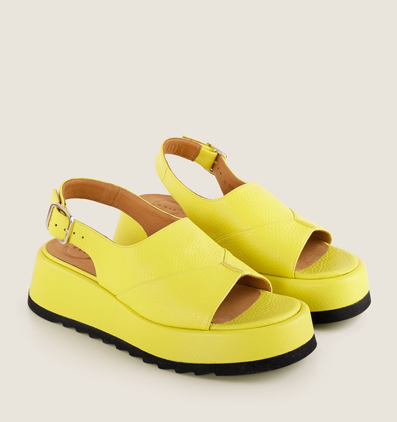 IBANY YELLOW CHiE MIHARA sandals