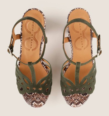 KARIK GREEN CHiE MIHARA sandals