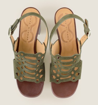 PACOTE GREEN CHiE MIHARA sandalias