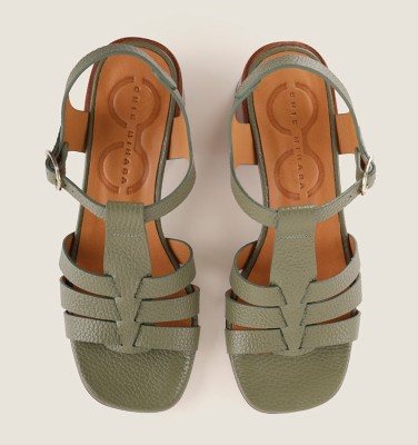 QUELIN GREEN CHiE MIHARA sandals