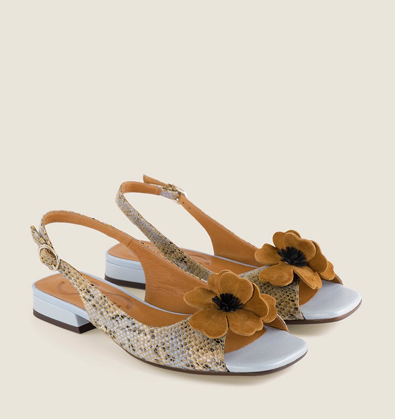 TAYDA BLUE CHiE MIHARA sandals