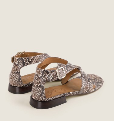 TULESI BROWN CHiE MIHARA sandals