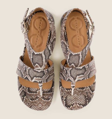 TULESI BROWN CHiE MIHARA sandals