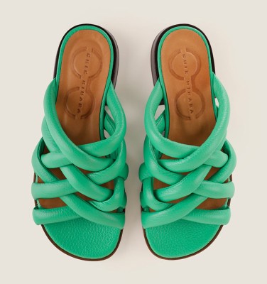 WAPI GREEN CHiE MIHARA sandals