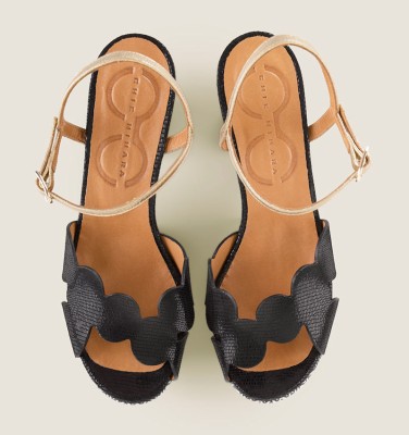 KELIS BLACK CHiE MIHARA sandals