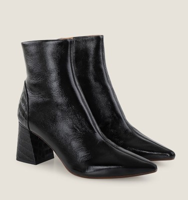 AYEMI BLACK CHiE MIHARA boots