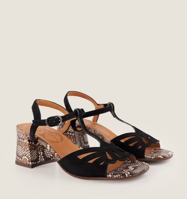 LAREINA BLACK CHiE MIHARA sandals