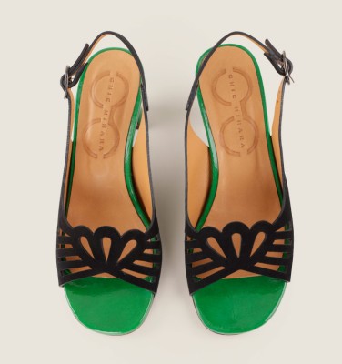 NEIO BLACK & GREEN CHiE MIHARA sandals