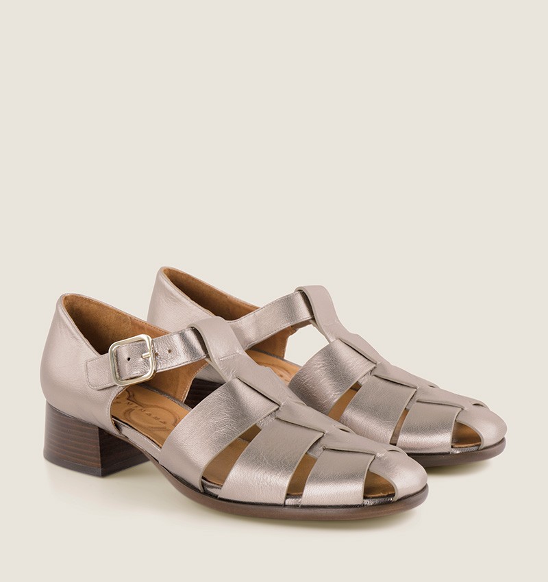 SANCHIS SILVER CHiE MIHARA sandalias